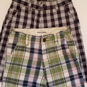😎😎2 Pair of BOYS SIZE 10 Shorts A & F Kids a…